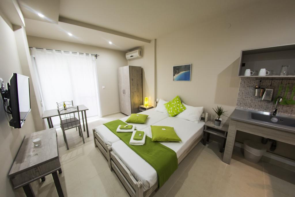 Zonita Guest House Неа-Плайя Экстерьер фото